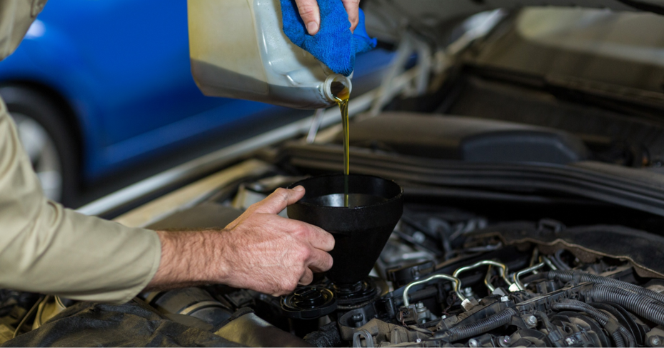 What Causes Excessive Engine Oil Consumption? Causes, Diagnosis & Fixes